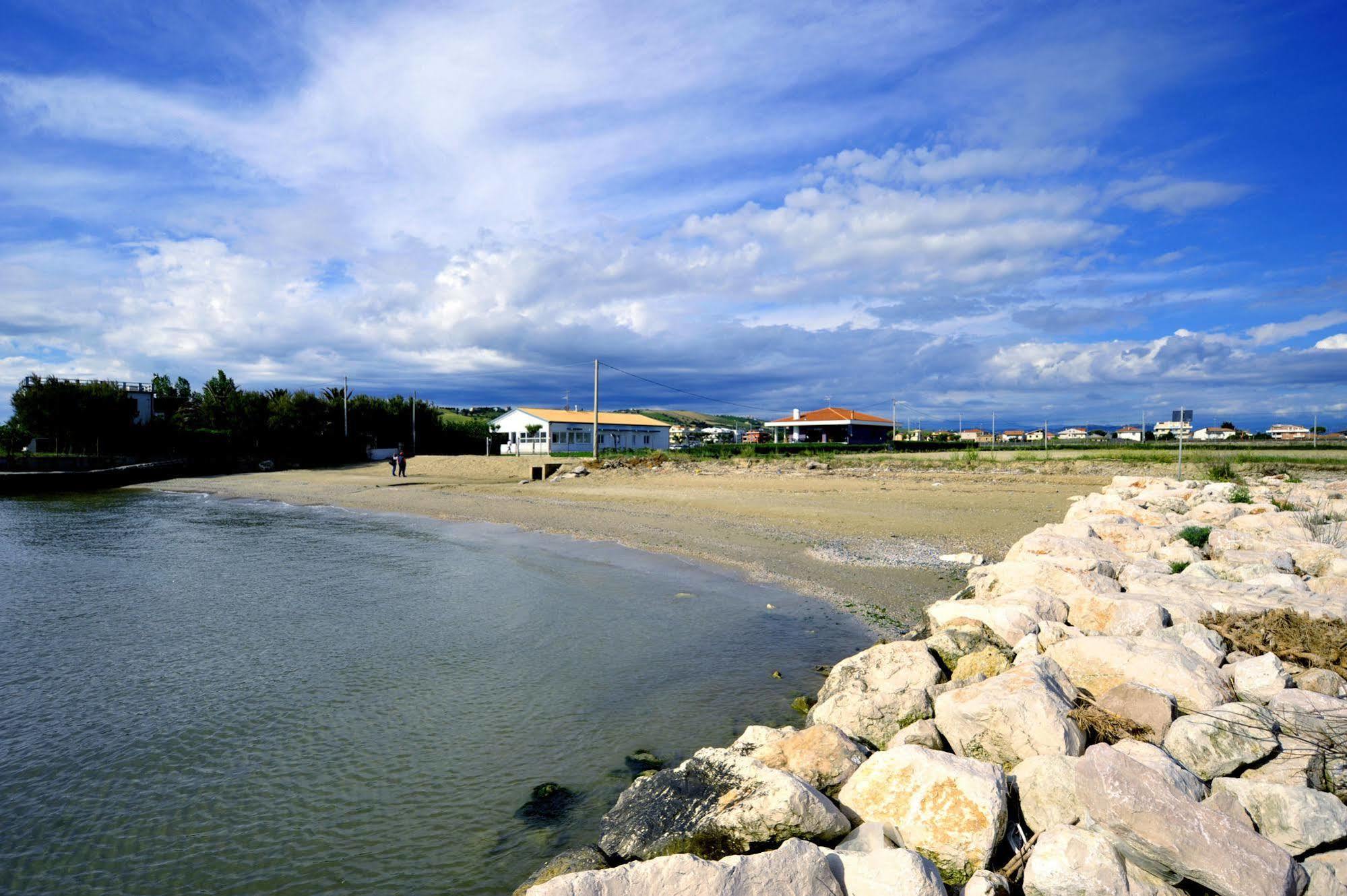 Agriturismo Frontemare Giulianova Kültér fotó